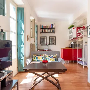 Apartment Carreteria I & 5 Balconies By Ele, Málaga